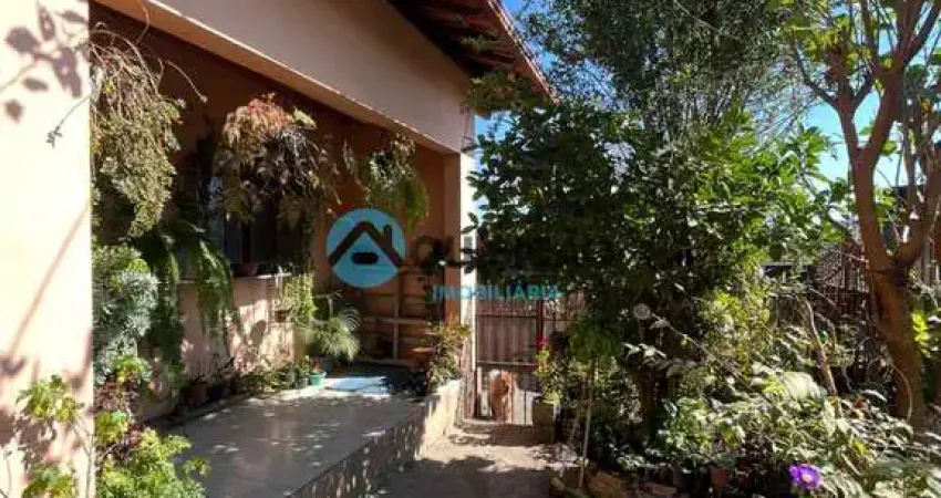 Casa com 3 quartos à venda no Novo Horizonte, Betim 