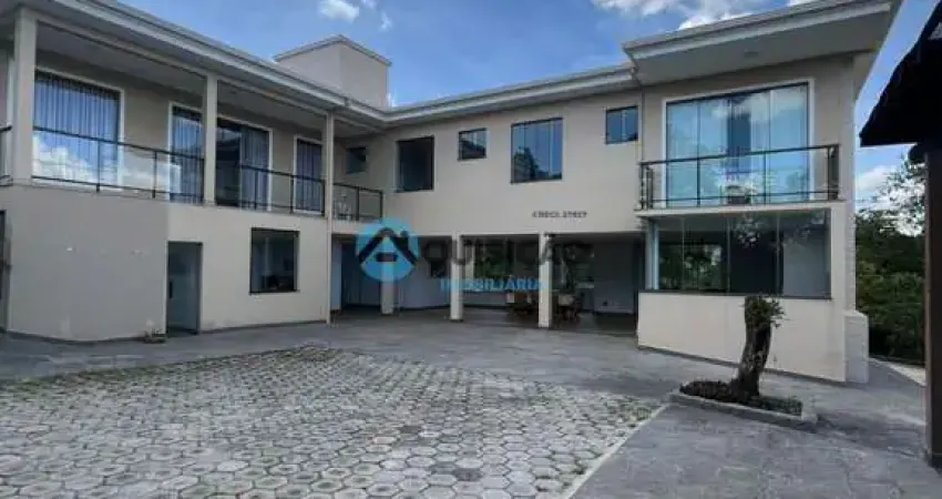 Mansão com 4 quartos sendo 4 suítes-condominio saraiva-betim