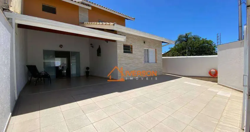Casa com 3 quartos à venda na Avenida Governador Mário Covas Júnior, 6031, Parque Balneário Oásis, Peruíbe