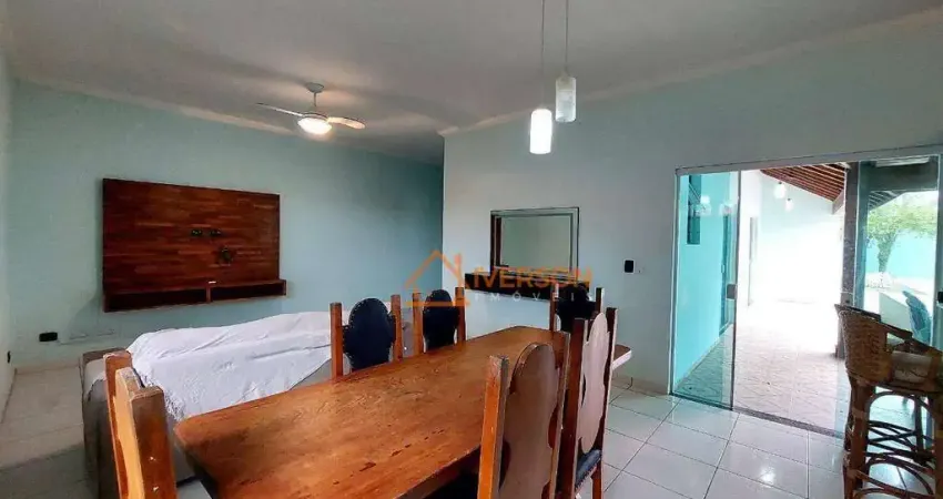 Casa com 3 quartos à venda na Avenida Padre Anchieta, 5505, Balneário Três Marias, Peruíbe