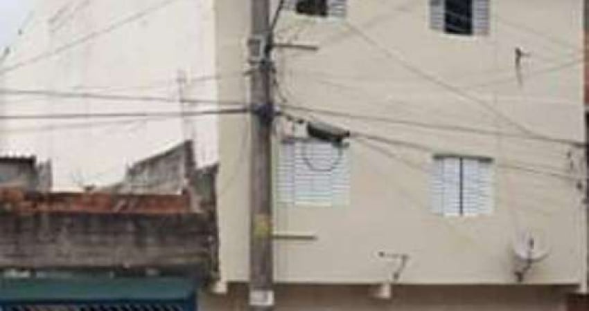 Casa com 2 quartos à venda na Travessa Aroeira da Praia, 81, Capão Redondo, São Paulo