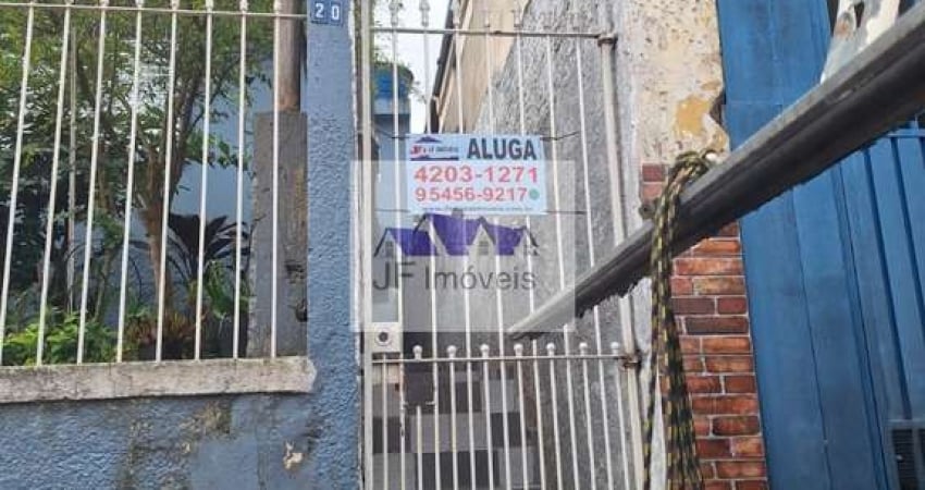 Casa com 1 quarto para alugar na Rua Igarapava, 49, Jardim Santo Eduardo, Embu das Artes