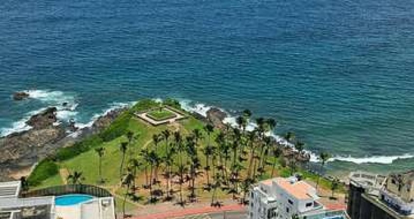 Apartamento alto padrão, andar alto, 209m², 4 quartos, 4 suítes, recém construído, fino acabamento, vista mar espetacular. Agende sua visita!