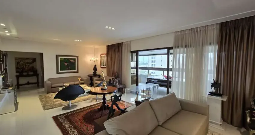 Terrazzo Imperiale 384m², mobiliado, 4 suítes, hidromassagem, suíte master com closet, climatizado, finamente decorado, fino acabamento, 5 vagas.