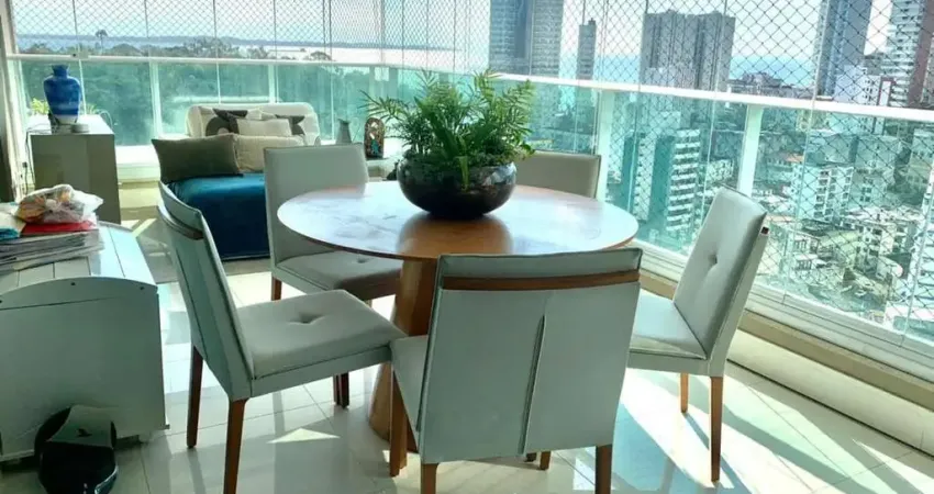 Villa augusta 190m², varanda gourmet integrada, 3 suítes, master com closet, vista mar, fino acabamento, climatizado, 3 vagas. agende sua visita!