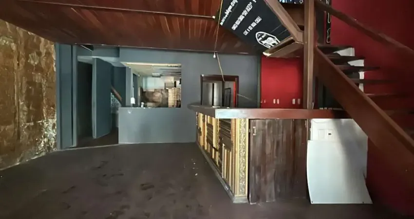 Casa comercial rio vermelho 130m², ideal para bares, restaurantes, clinicas, térreo 70m², superior 60m² por apenas: r$600.000,00! agende sua visita!