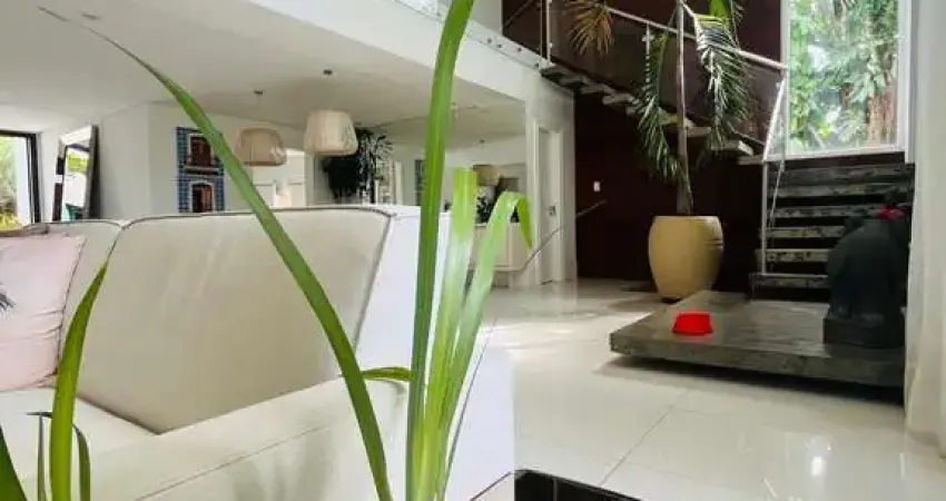 Alphaville i 850m², suíte master com closet, hidro, climatizada, 4 suítes, piscina privativa, fino acabamento, finamente decorado. agende sua visita!