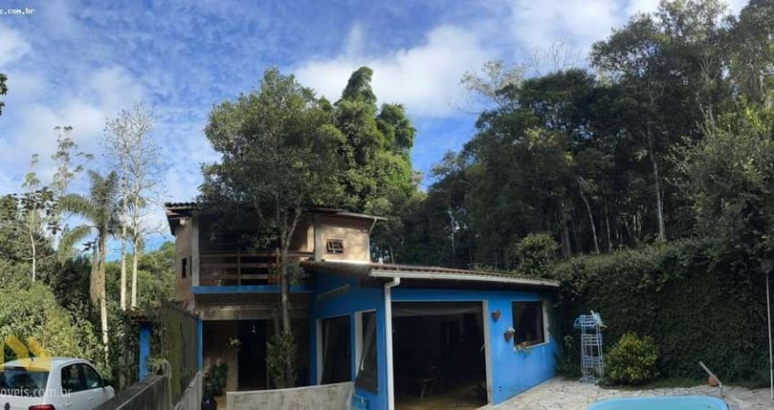 Chácara para Venda em Mogi das Cruzes, Biritiba Ussu, 5 dormitórios, 1 suíte, 4 banheiros, 2 vagas