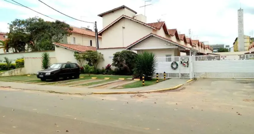 Casa em Condomínio para Venda em Mogi das Cruzes, Jardim Bela Vista, 2 dormitórios, 1 banheiro, 2 vagas