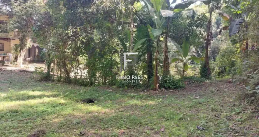 Sítio para Venda em Cachoeiras de Macacu, Japuiba, 3 dormitórios, 2 suítes, 3 banheiros, 2 vagas