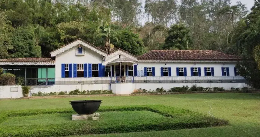 Fazenda para Venda em Piraí, Área Rural, 9 dormitórios, 3 banheiros, 3 vagas