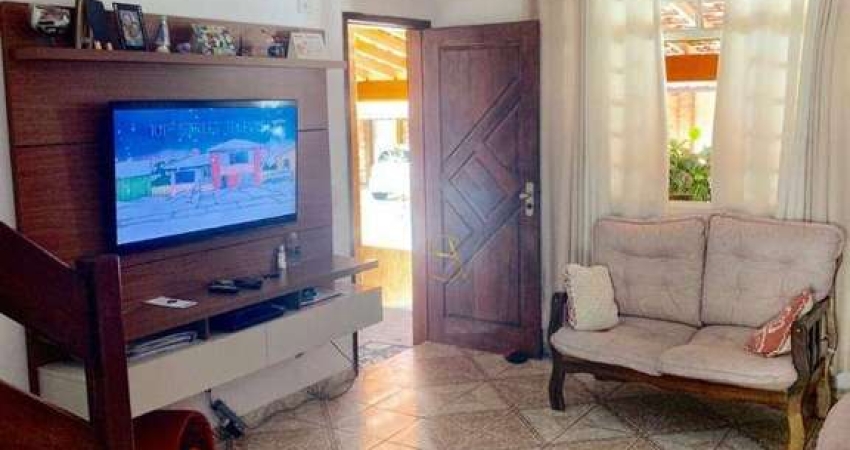 Ótimo Sobrado com 2 dormitórios à venda, 70 m² por R$ 300.000 - Parque Califórnia - Jacareí/SP