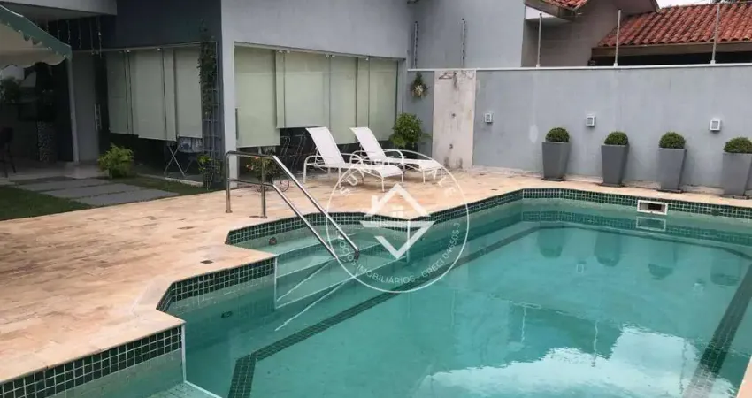 Maravilhoso Sobrado com 4 dormitórios à venda, 291 m² por R$ 2.300.000 - Jardim Siesta - Jacareí/SP
