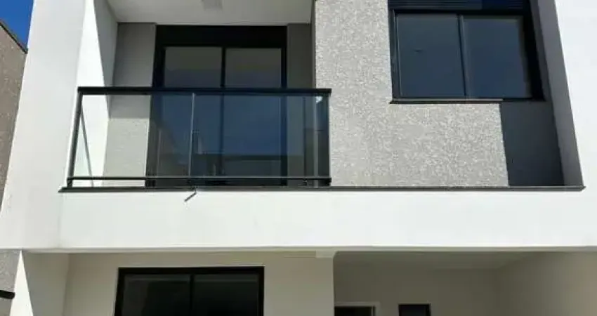 Sobrado para Venda em Curitiba, Boa Vista, 3 dormitórios, 1 suíte, 3 banheiros, 2 vagas