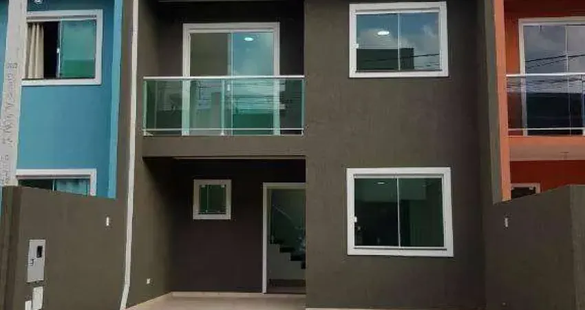 Sobrado com 3 dormitórios à venda, 130 m² por R$ 750.000,00 - Cidade Industrial - Curitiba/PR