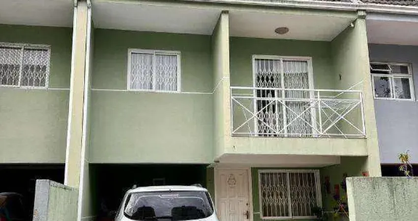 Sobrado com 3 dormitórios à venda, 138 m² por R$ 720.000,00 - Guaíra - Curitiba/PR