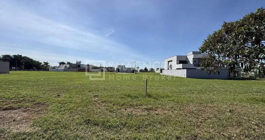 Terreno em condomínio fechado topografia plana 604,80 m² à venda em rio das pedras - quinta do engenho