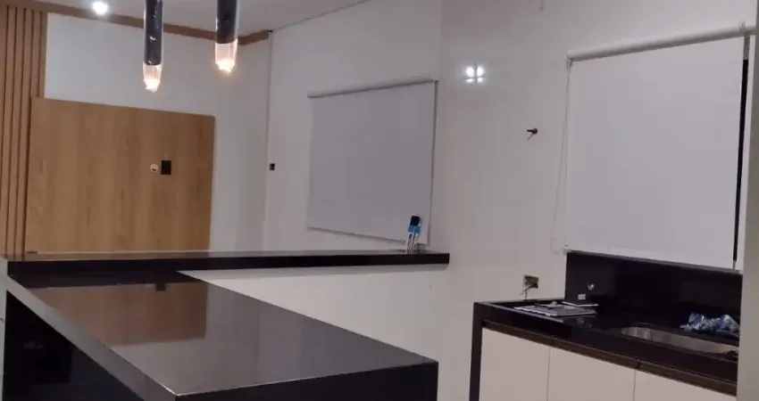 Casa com 2 quartos para alugar no Jardim Graziela, Barueri