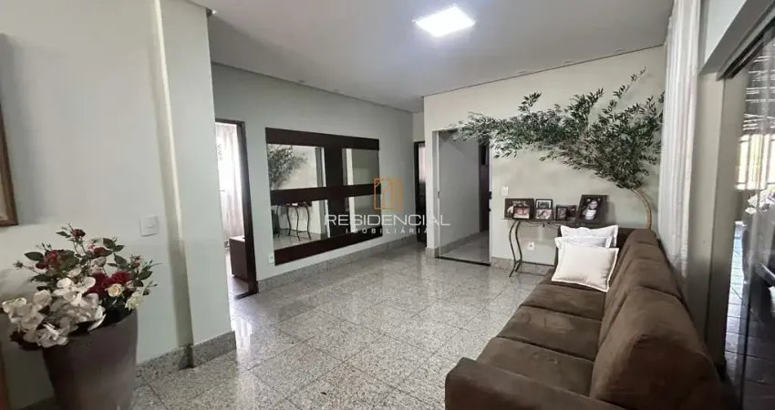 Casa com 4 quartos à venda na Rua Geraldo Serrano, 2446, Catalão, Divinópolis