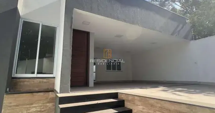 Casa com 3 quartos à venda na Rua Ubirajara Santos, 61, Universitário, Divinópolis