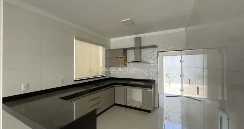 Casa com 3 quartos à venda na Rua Castro Alves, 3260, Catalão, Divinópolis