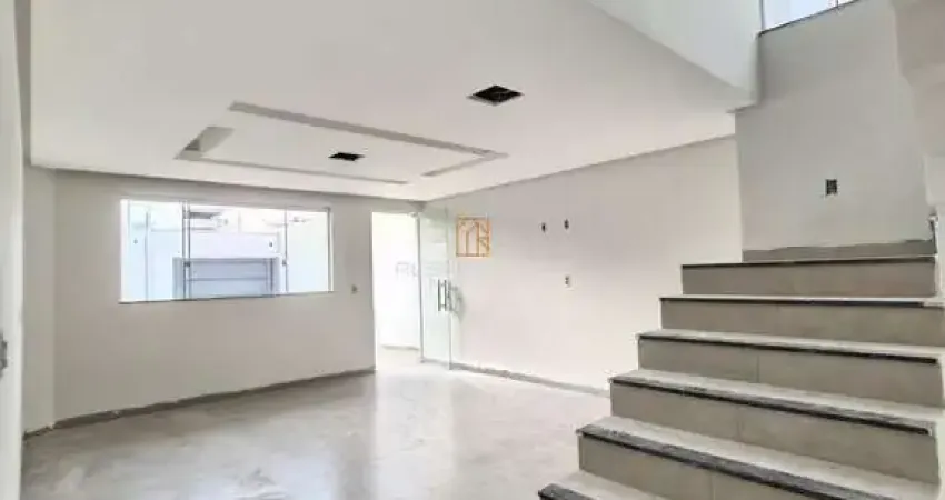 Casa a venda no b. são roque 03 quartos 01 suite, sala ampla, cozinha, quintal