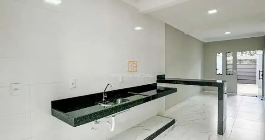 Casa com 2 quartos à venda na Avenida das Embaúbas, 1061, Jardim das Acácias, Divinópolis
