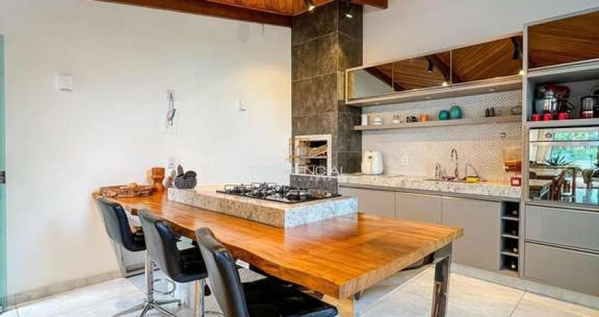Casa com 3 quartos à venda na Rua Cruzeiro, 821, Manoel Valinhas, Divinópolis