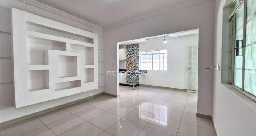 Casa com 3 quartos à venda na Rua Raimundo Correa, 935, Morada Nova, Divinópolis