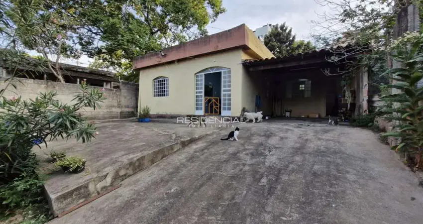Terreno à venda na Rua Medina, 807, Bela Vista, Divinópolis