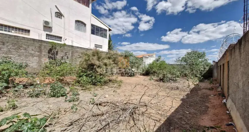 Lote a venda bairro cidade jardim com area 360m² (12x30) totalmente plano