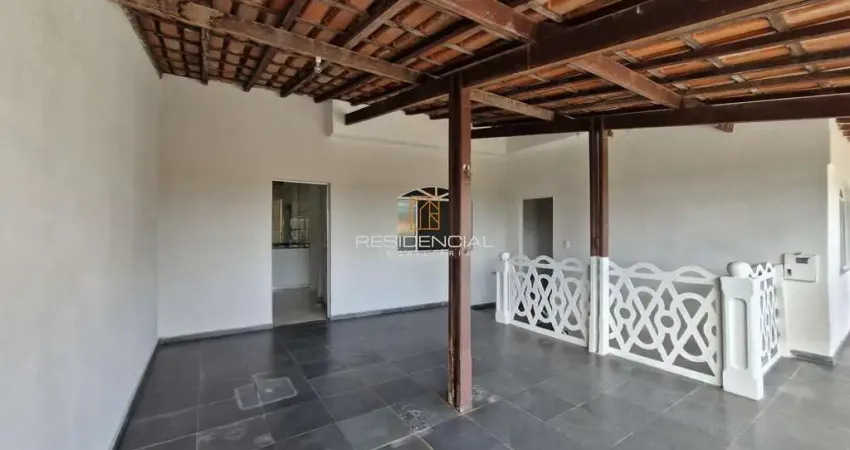 Casa a venda no bairro porto velho 03 quartos, sala, copa, cozinha e varanda