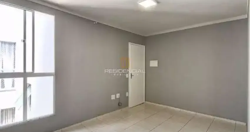 Apto a venda no b nações cond fechado 02 quartos, sala, cozinha, piscina, quadra