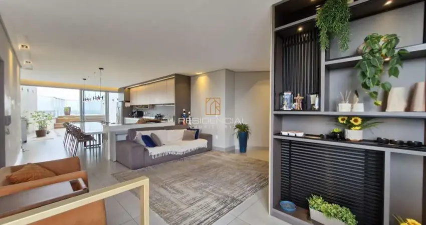 Cobertura a venda no centro 03 suites, sala ampla, cozinha, jacuzzi, area privat