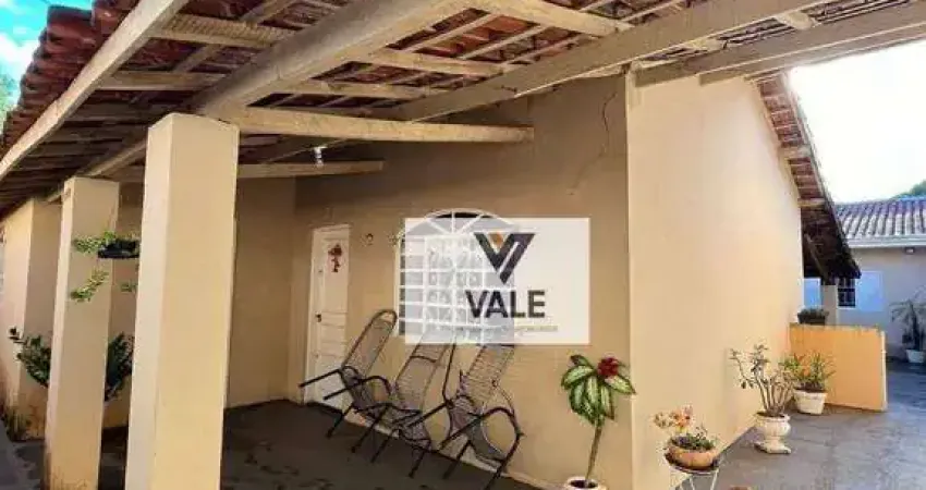 Casa com 4 dormitórios à venda, 178 m² por R$ 200.000 - Conjunto Habitacional Nossa Senhora Aparecida - Araçatuba/SP