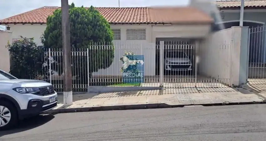 Casa com 3 quartos à venda na Rua Rafael de Abreu Sampaio Vidal, 238, Centro, São Carlos