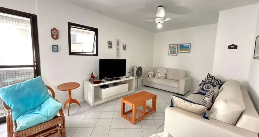 Apartamento com 03 dormitórios na quadra do mar em Caiobá, com 02 vagas!