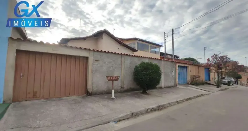 Casa com 3 quartos à venda na Rua Maria Angelina Gomes, Veneza, Ribeirão das Neves