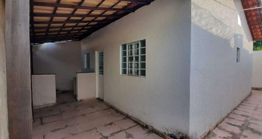Casa com 2 quartos à venda na Rua Gramado, São Pedro, Esmeraldas
