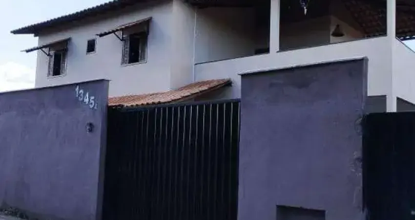 Casa com 3 quartos à venda na Avenida Hum, Dumaville, Esmeraldas