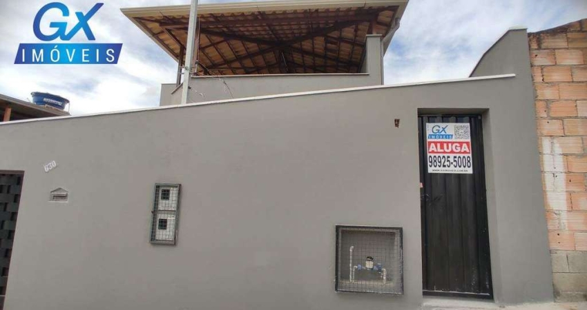Casa para aluguel no bairro Fazenda Castro