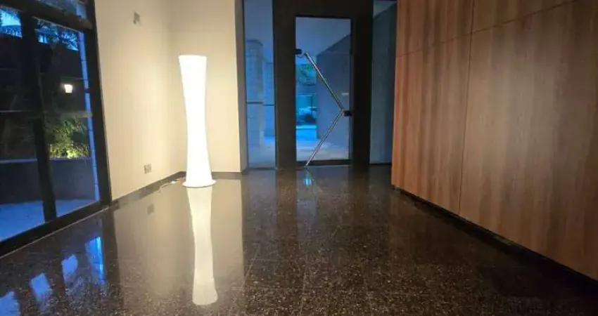 Apartamento à venda, no Condomínio do Edifício Ville de Quebec,  em Belo Horizonte, Belvedere, com 4 quartos, 140m²