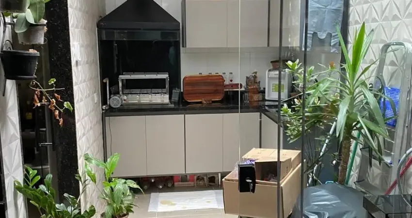 Casa com 3 quartos à venda na Rua Aleixo Vaz da Costa, 92, Vila Nivi, São Paulo