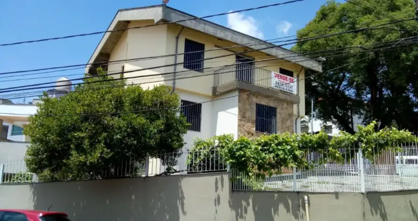 Casa comercial com 8 salas à venda na Rua Bairi, 185, Alto da Lapa, São Paulo
