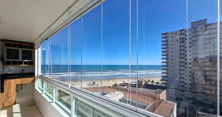 Apartamento com vista para o mar, dois dormitórios e piscina