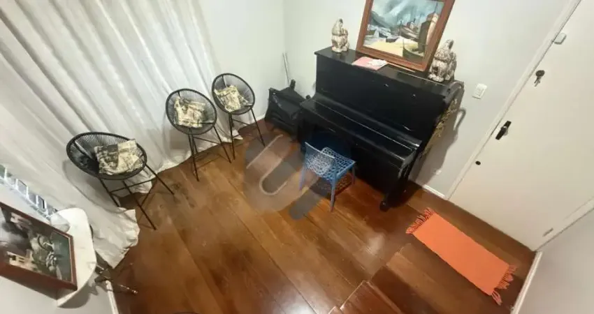 Casa com 3 quartos para alugar na Rua Prudente de Morais, 757, Champagnat, Londrina