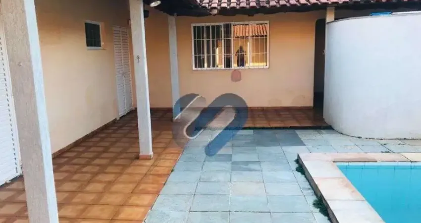 Casa com 3 quartos à venda na Rua Imburana, 115, Zona 05, Maringá