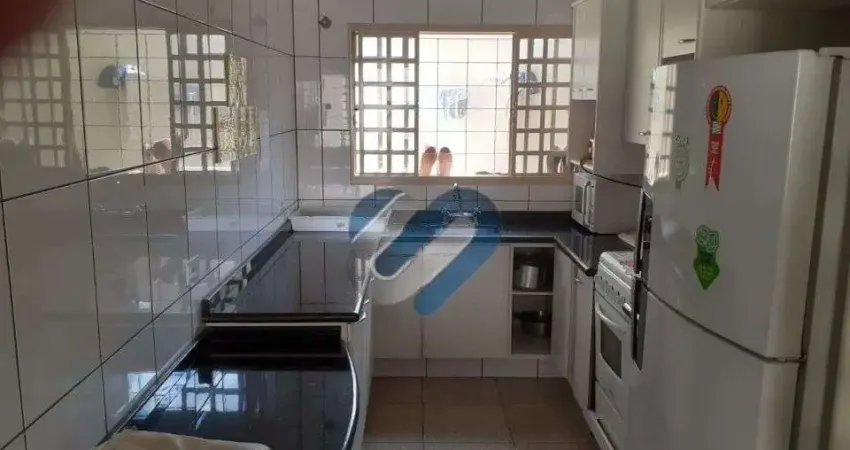 Casa com 3 quartos à venda na RUA MIGUEL CACIONE, 314, Jardin São Francisco, Ibiporã