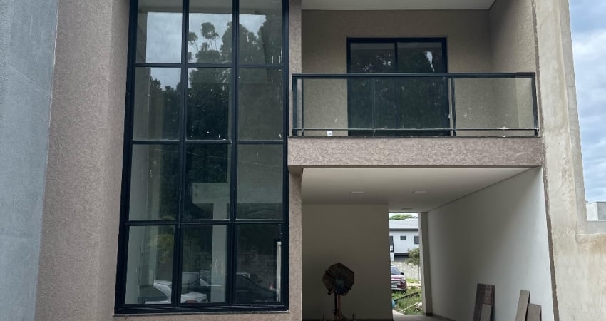 Casa em condomínio fechado com 3 quartos para alugar na Rua David Alves de Goes, Boqueirão, Guarapuava