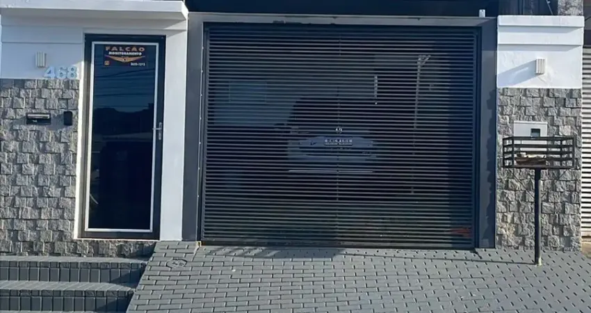 Casa com 2 quartos para alugar na Rua Marialva, Alto da XV, Guarapuava
